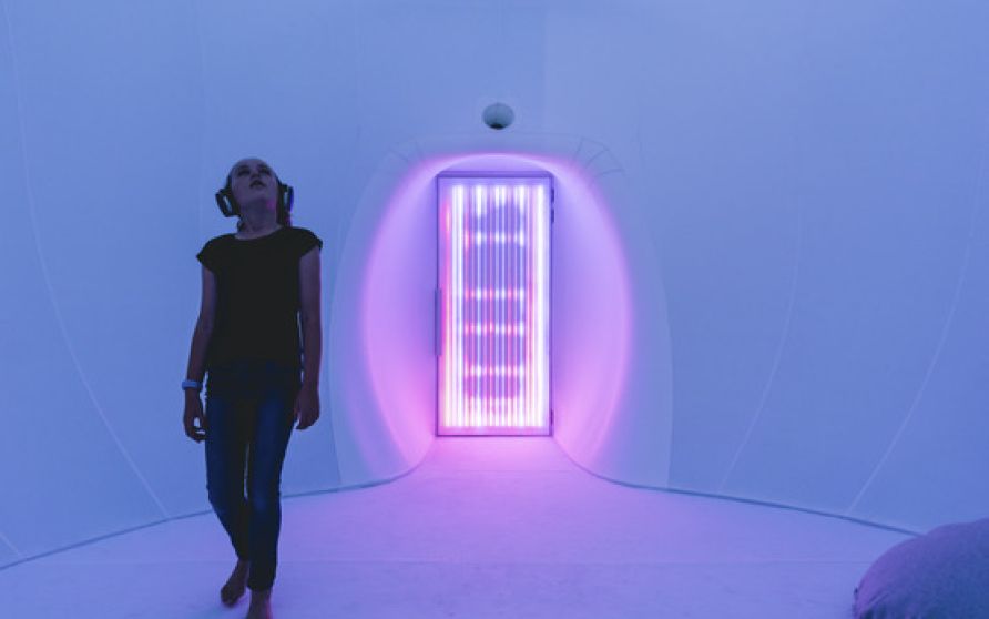 暂停，墨尔本设计周